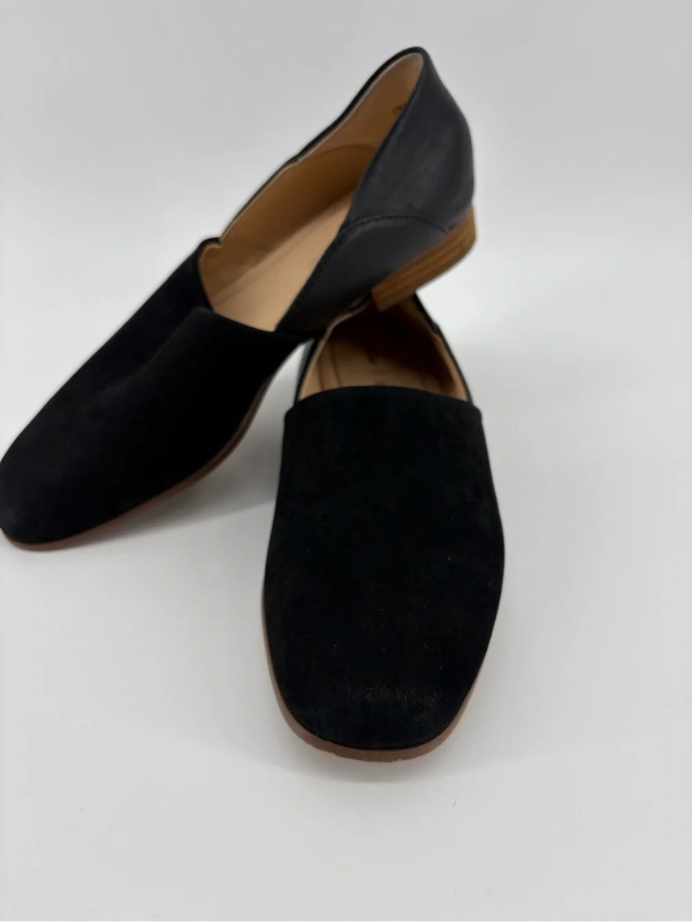Clarks‎ Cushion Plus Loafers Womens Black Leather Slip On Shoes Size 7